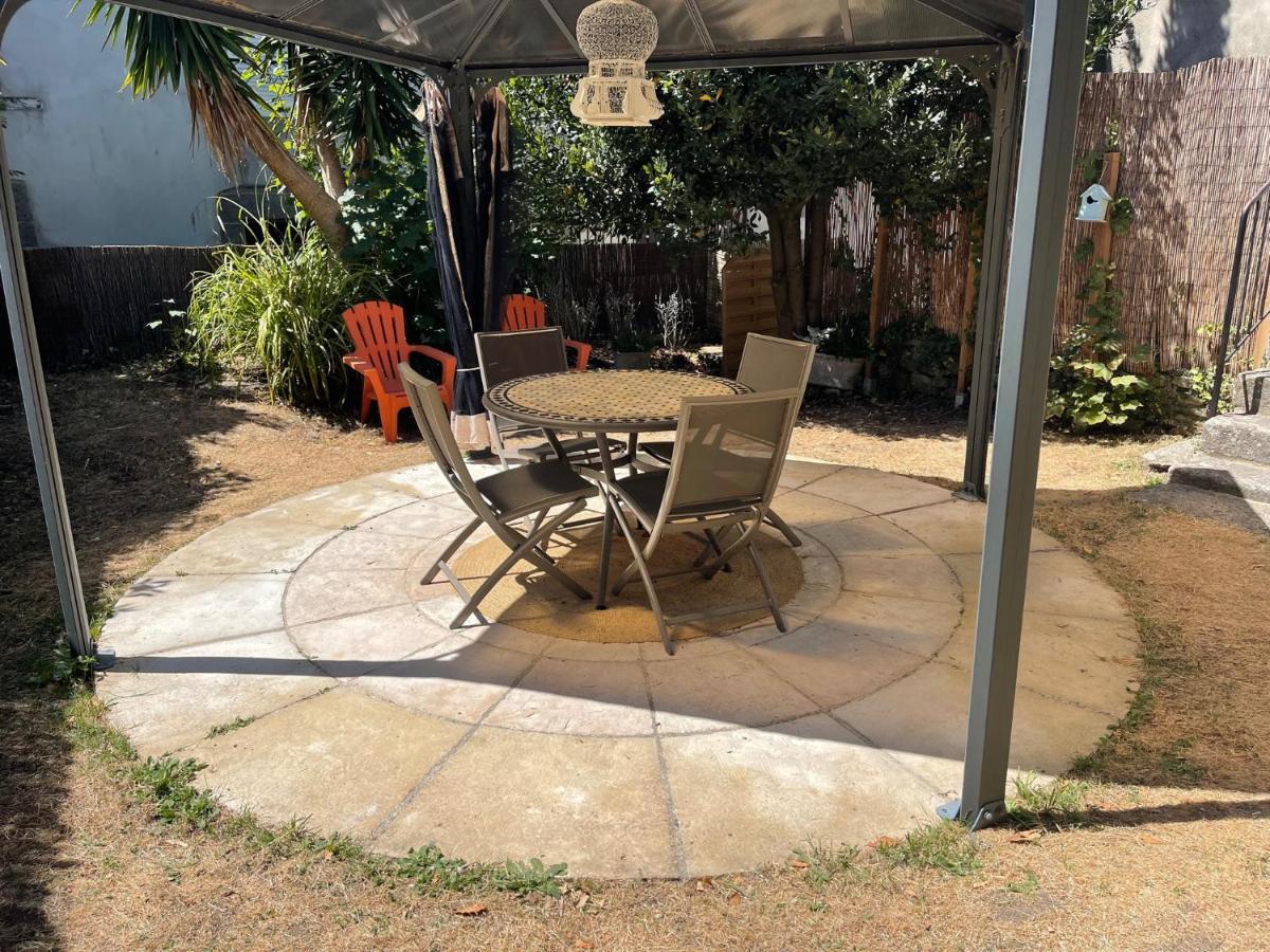 Le Patio, coeur de ville avec garage&jardin, gare à pied Vannes Extérieur photo